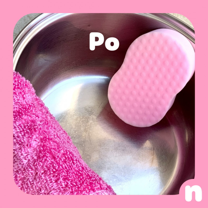 čištění připáleného hrnce - po